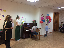 Праздник «Милая мамочка» 